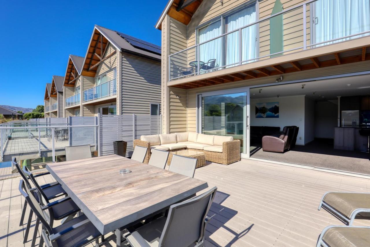 Marsden Lake Resort Central Otago Cromwell Exterior foto A typical apartment at Jack's Point