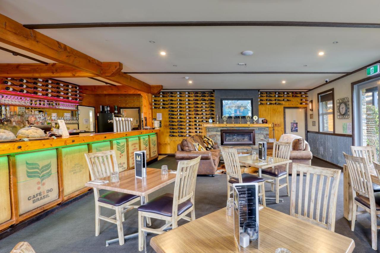 Marsden Lake Resort Central Otago Cromwell Exterior foto The restaurant at the 2019 National Motor Museum